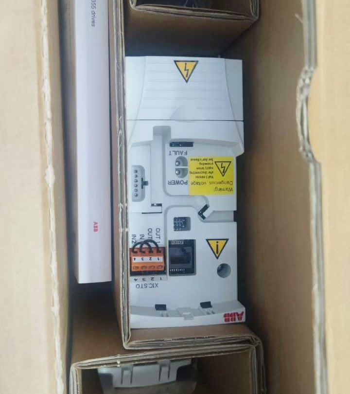 1PC NEW Inverter ACS355-01E-02A4-2