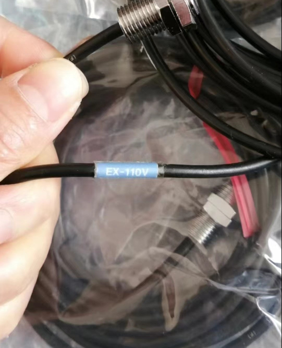 EX-110V(Used) Tested for good functionality with a 90-day warranty