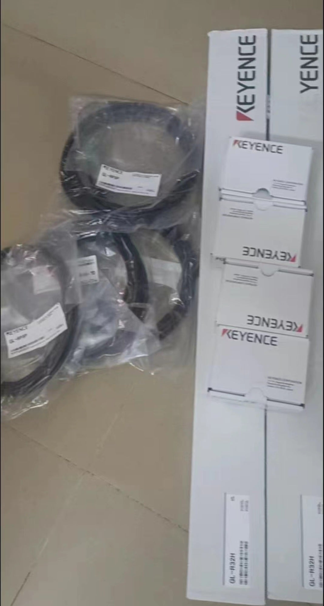 GL-R32H(Used) Tested for good functionality with a 90-day warranty