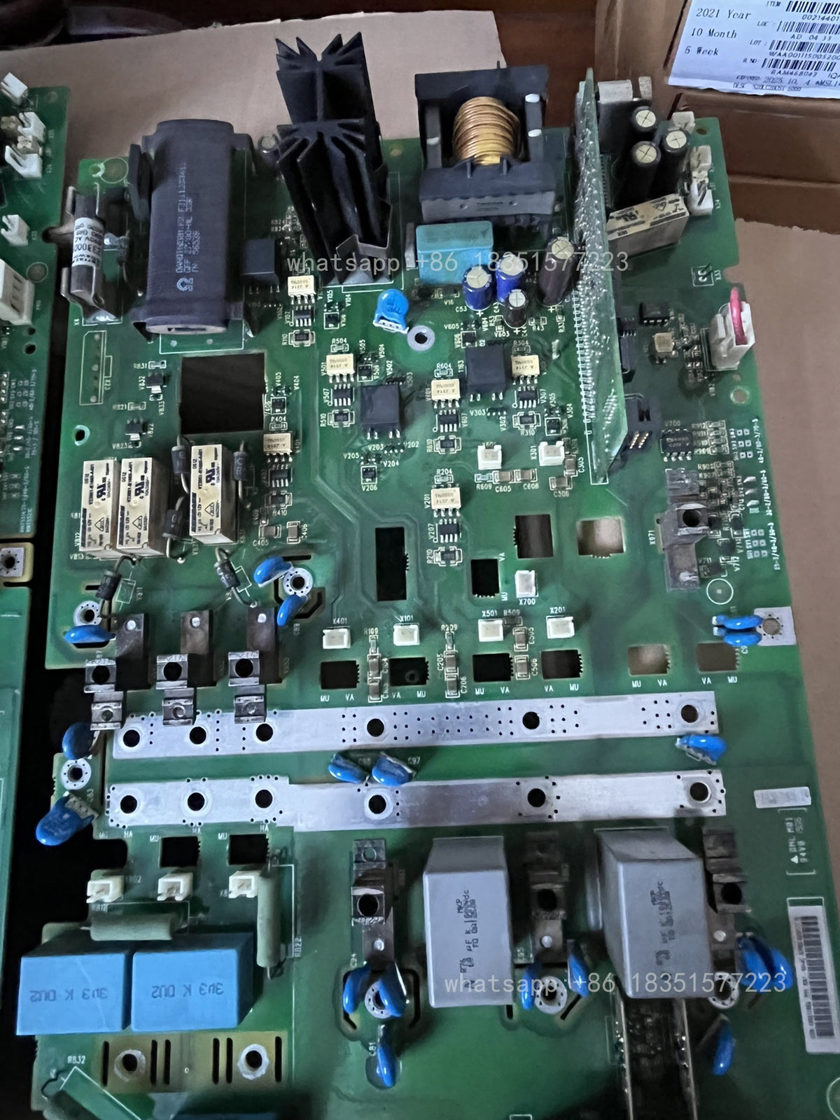 ONE USED ACS800 18.5KW 22KW RINT-5411C