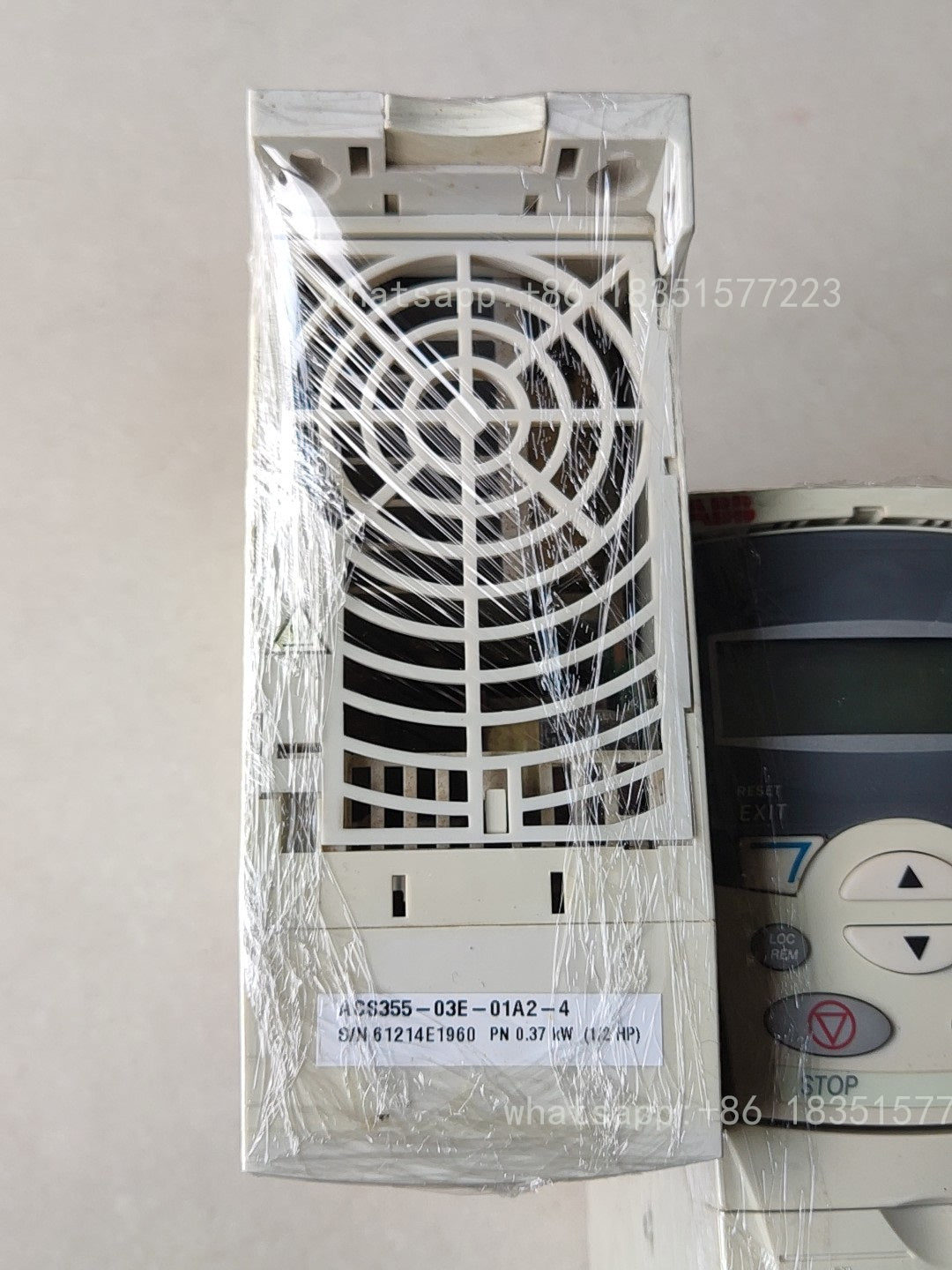 Inverter ACS355-03E-01A2-4 3P AC 380V~480V 0.37KW