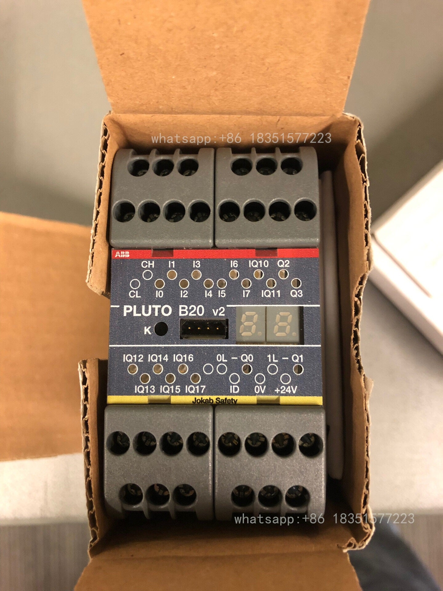 PLUTO B20 2TLA020070R4600 Programmable Safety Controller PLC