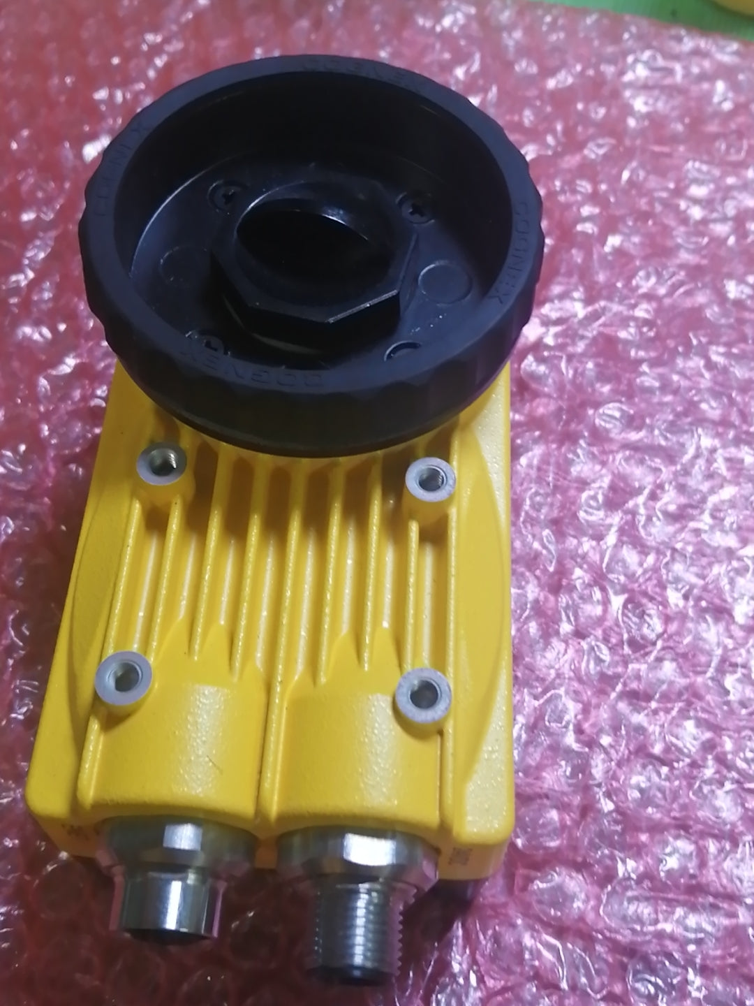 IS5705-21-DEMO-B(Refurbish) As Good As New