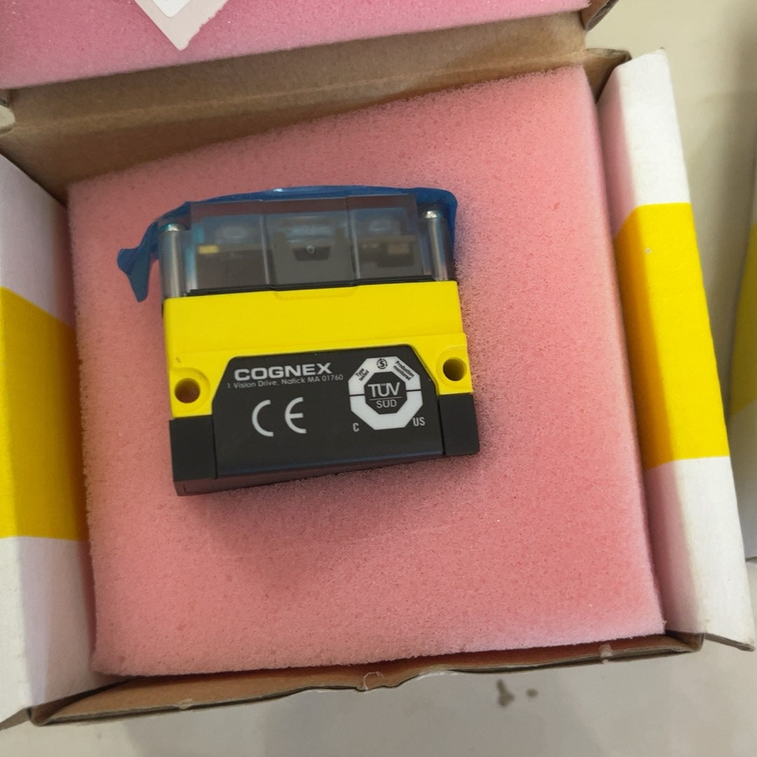 DM70Q DMR-70Q-0110 Unused stock in original packaging for factory spares