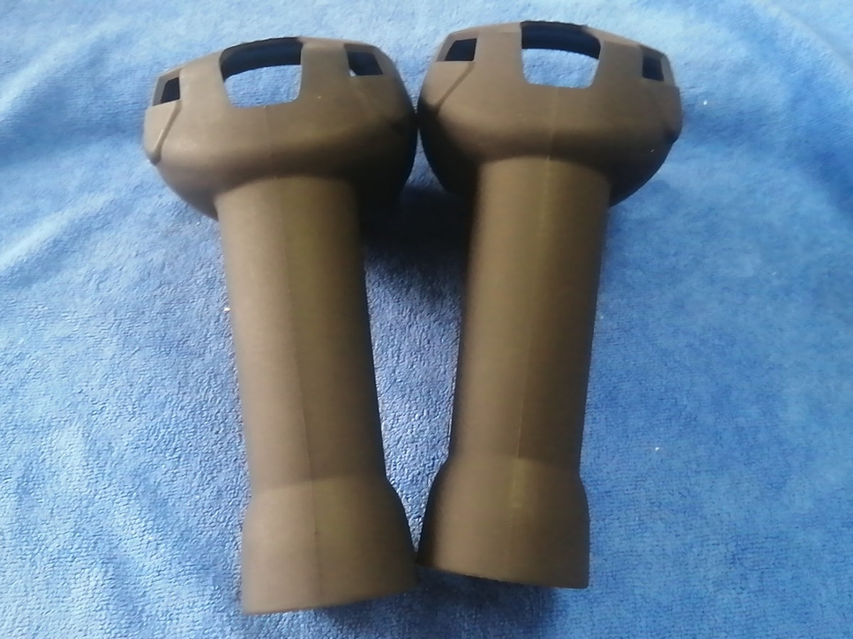 DM8000-SLEEVE-00 Unused stock in original packaging for factory spares